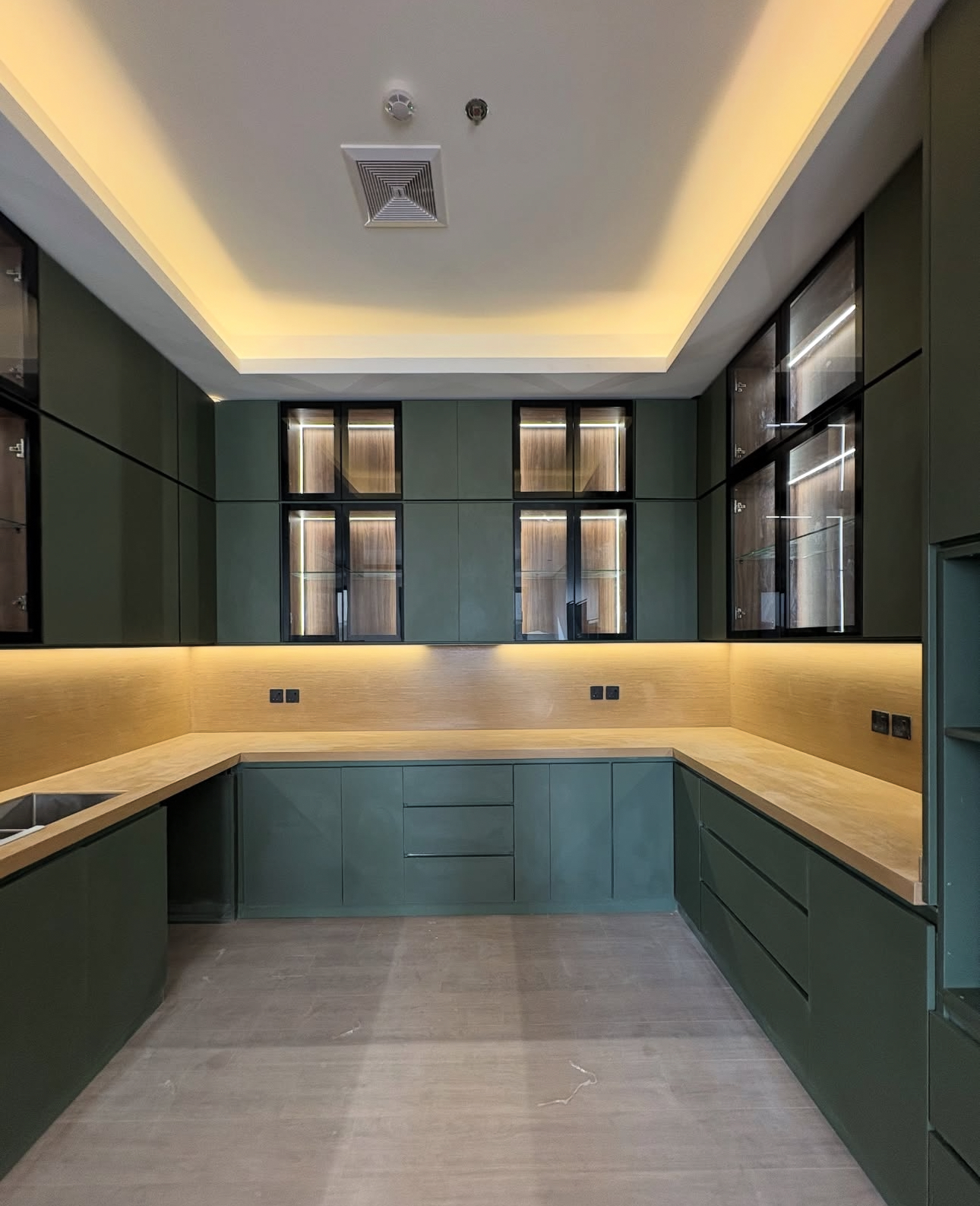 Cuisine sur mesure Rénoval